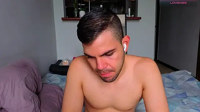 Matiashorneyn Webbikameraesitys