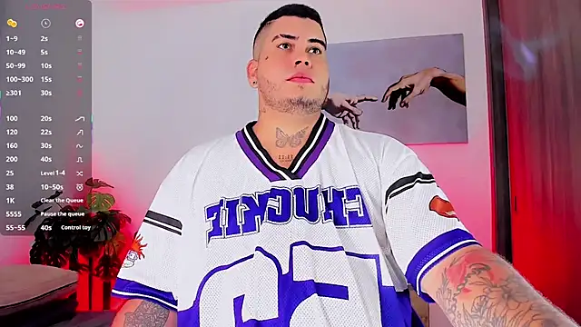 Thomas_chubbyxhot's Webcam Show