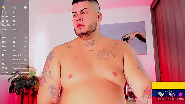 Thomas_chubbyxhot Show Webcam