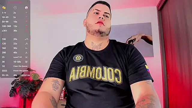 Show de Thomas_chubbyxhot na webcam
