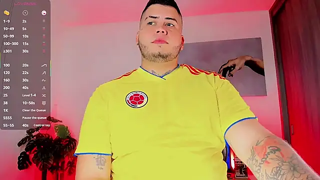 Thomas_chubbyxhot webkamerás műsora