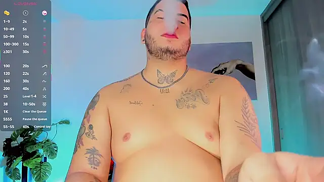 Thomas_chubbyxhot webkamerás műsora