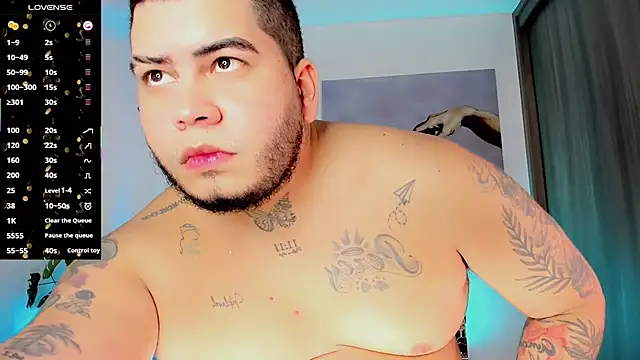 Thomas_chubbyxhotのウェブカメラショー