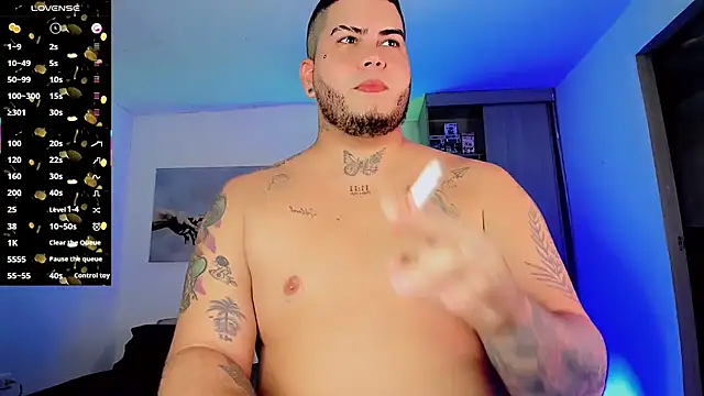 Thomas_chubbyxhot – Kamerová šou