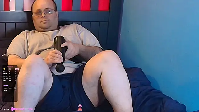 lefty15242 Show in webcam