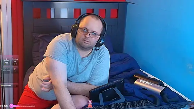 lefty15242 Show in webcam
