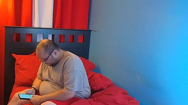 Iv21o Show in webcam
