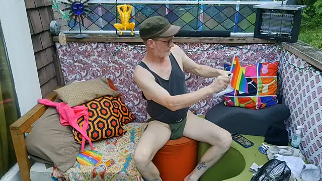DrMarten42's Live XXX Chat