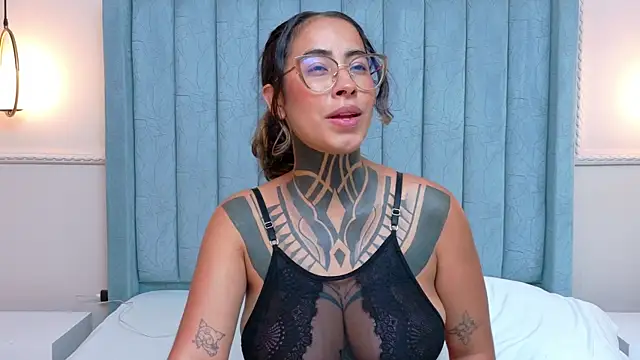 NicoleBlum's Live XXX Chat