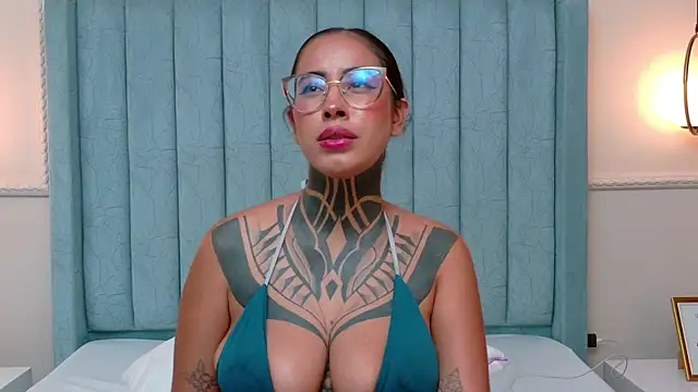 NicoleBlum's Live XXX Chat