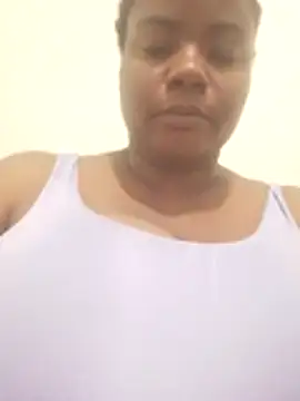 bigtitssxx XXX чат на живо