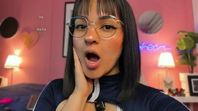 SoySaraa Live XXX-chat