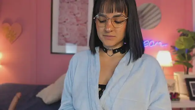 SoySaraa's Live XXX Chat