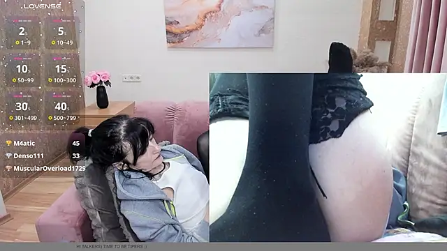 Dana_Haliti Show in webcam