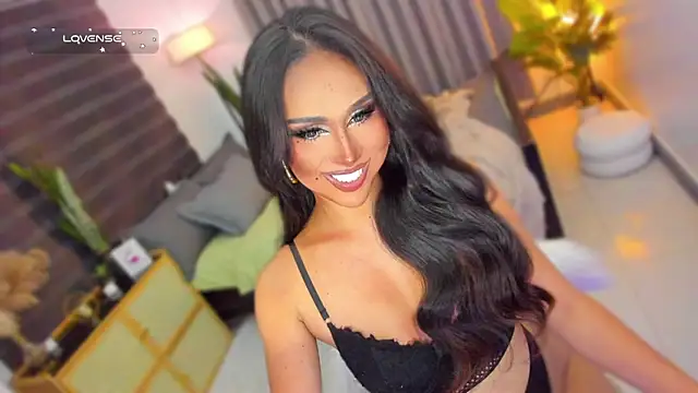 Вебкам-шоу UrSluttyGoddess