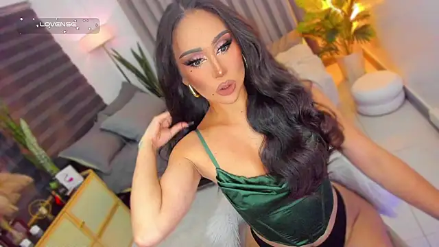 UrSluttyGoddess Pertunjukan Webcam
