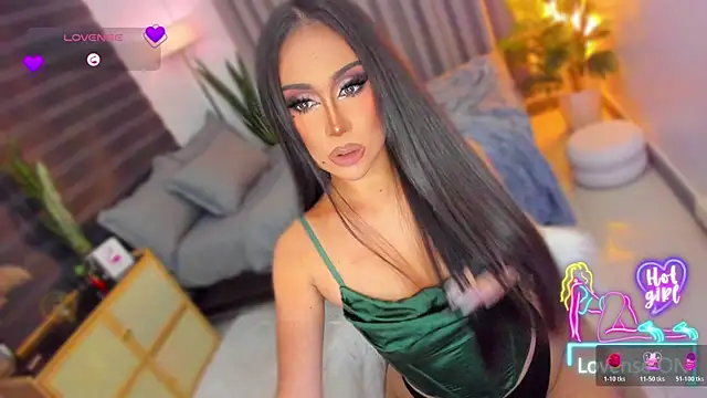 UrSluttyGoddess – webcam-show