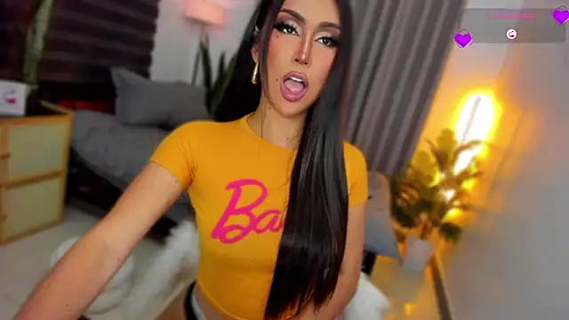 UrSluttyGoddess 网络视讯表演