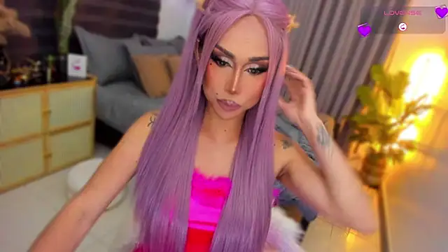 UrSluttyGoddess – webcam-show
