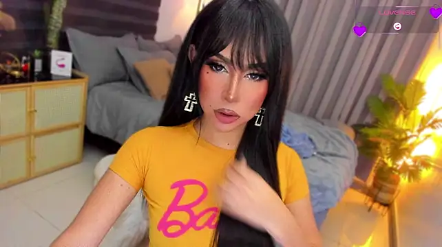 UrSluttyGoddess 웹캠 쇼