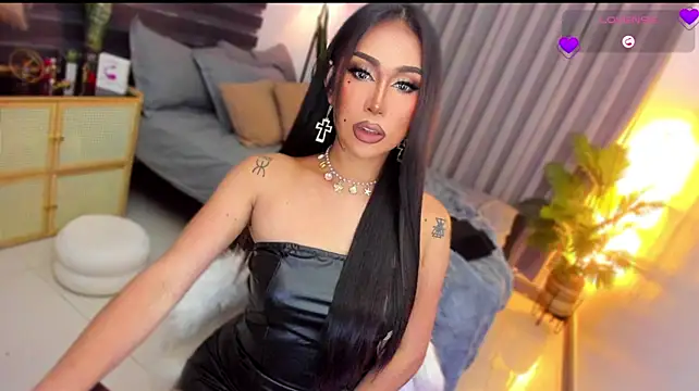 Webkamerová show UrSluttyGoddess