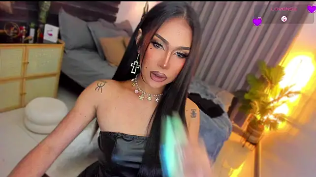 UrSluttyGoddess webkamerás műsora
