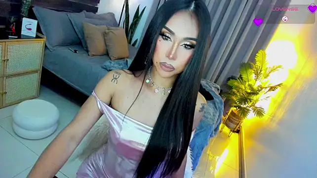 UrSluttyGoddess Pertunjukan Webcam