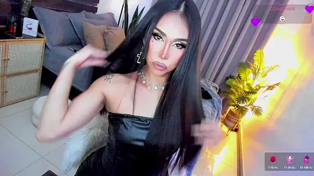UrSluttyGoddess 웹캠 쇼