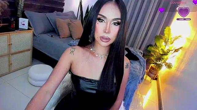 Webkamerová show UrSluttyGoddess