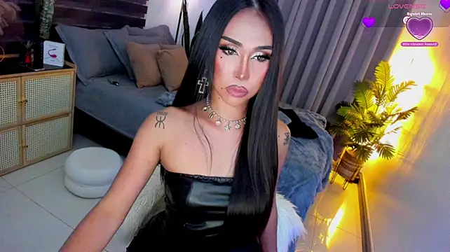 UrSluttyGoddessのウェブカメラショー