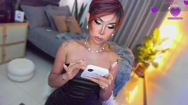 UrSluttyGoddessn Webbikameraesitys