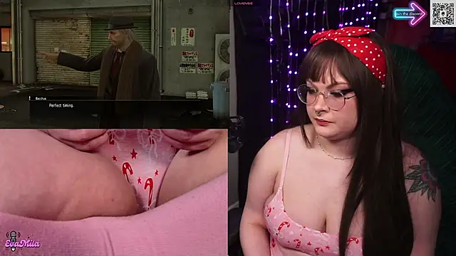 evamila's Webcam Show