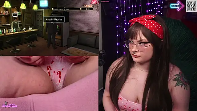 evamila webkamerás műsora