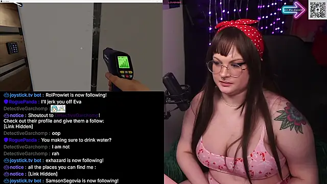 evamila 在線直播表演