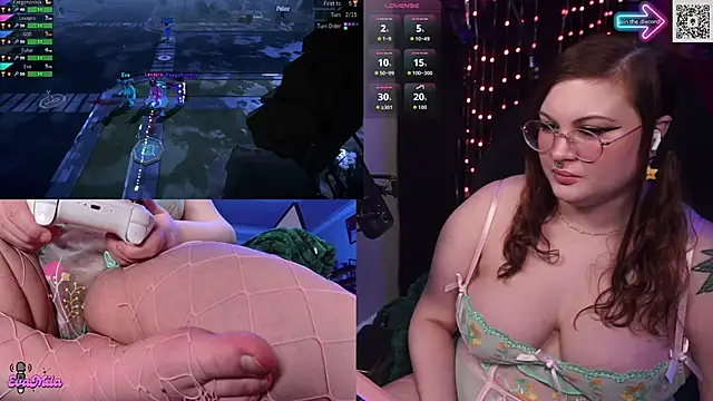 evamila webkamerás műsora