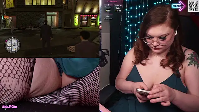 Pertunjukan Kamera Web evamila