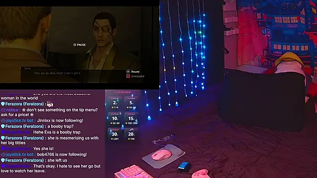 evamila Adlı Modelin Web Kamerası Şovu
