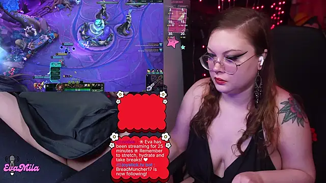 evamila Adlı Modelin Web Kamerası Şovu