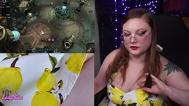 Pertunjukan Kamera Web evamila