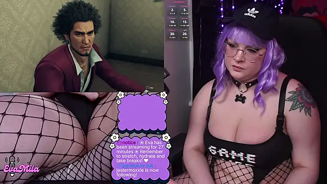 evamila Adlı Modelin Web Kamerası Şovu