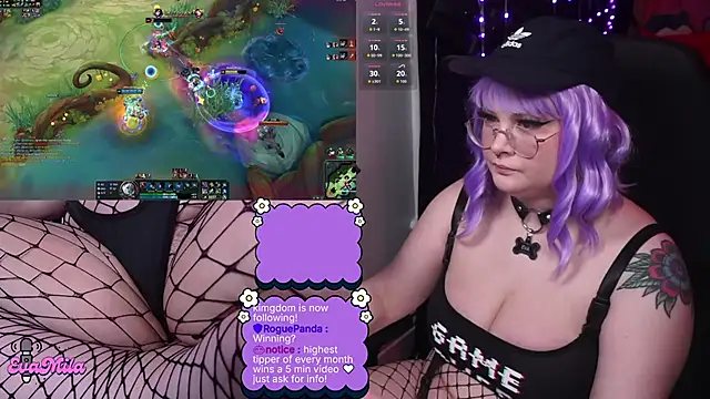 evamilaのウェブカメラショー