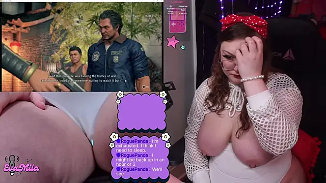 Pertunjukan Kamera Web evamila