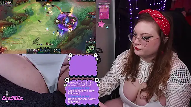 Вебкам-шоу evamila