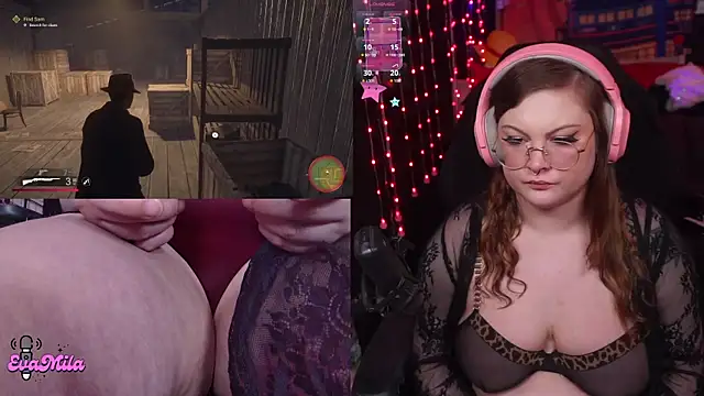 evamila: διαδικτυακό σόου στην κάμερα