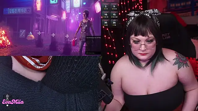 evamila: διαδικτυακό σόου στην κάμερα