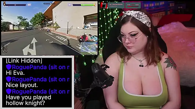 evamila Chat XXX live