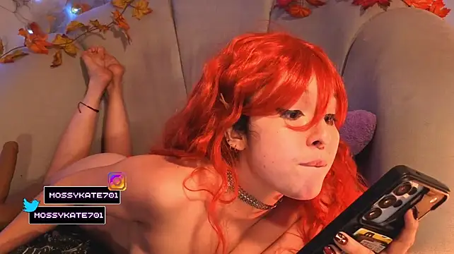 Katemoss70 webcam show