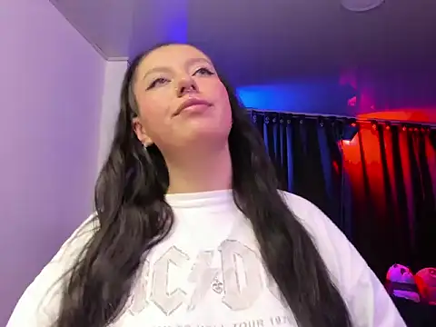 nataliasweet98 Adlı Modelin Canlı XXX Sohbeti
