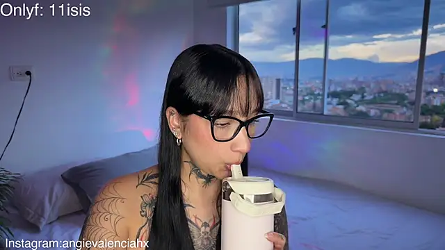 isis85 Live XXX-Chat