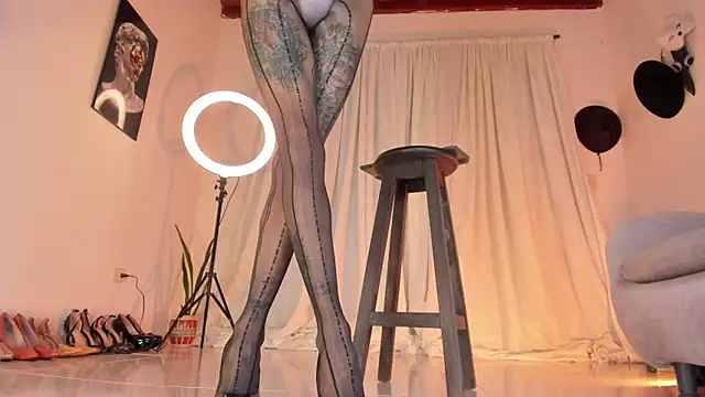 عرض كام ArchieCollins